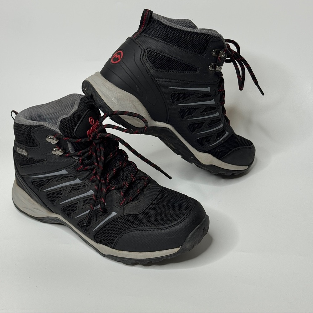 Magellan Outdoors Hiking Boots Mens 8.5D Black Waterproof Synthetic Lace Up